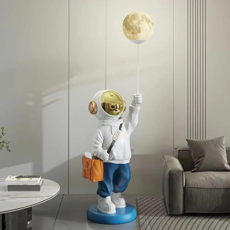 Spaceman moon Lamp Statue